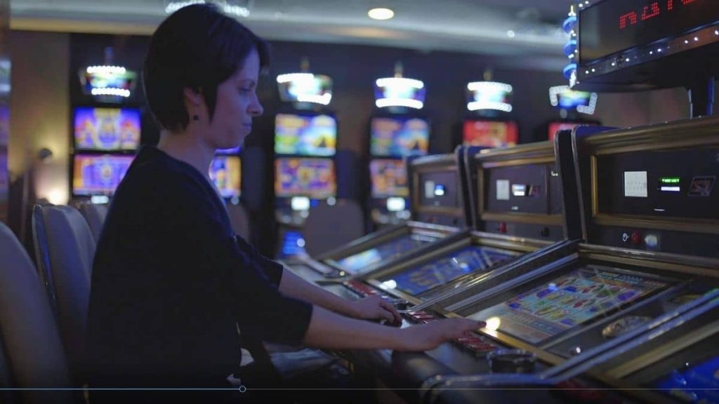 What is a colossal reel slots?